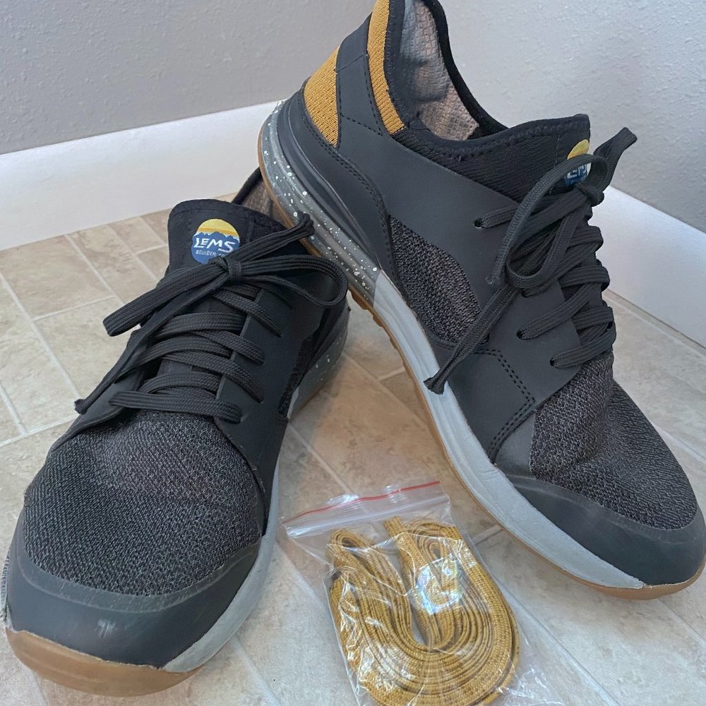 Lems Mesa Hybrid Casual Athletic Shoe